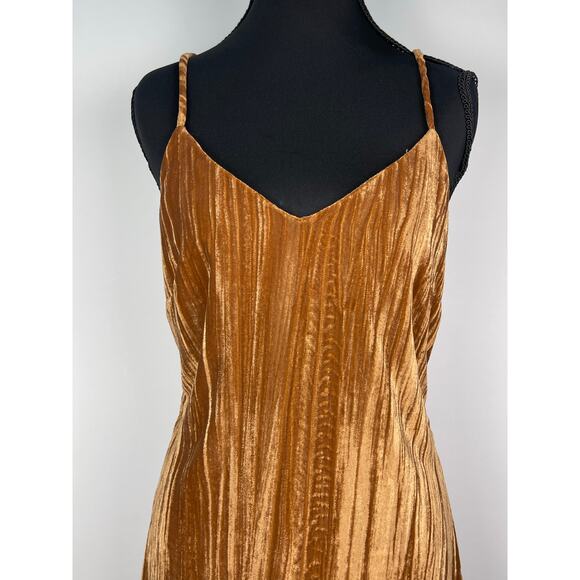 NWT Elodie Velvet Cami Mini Dress XS Clay Brown Crushed V-Neck - Picture 2 of 9